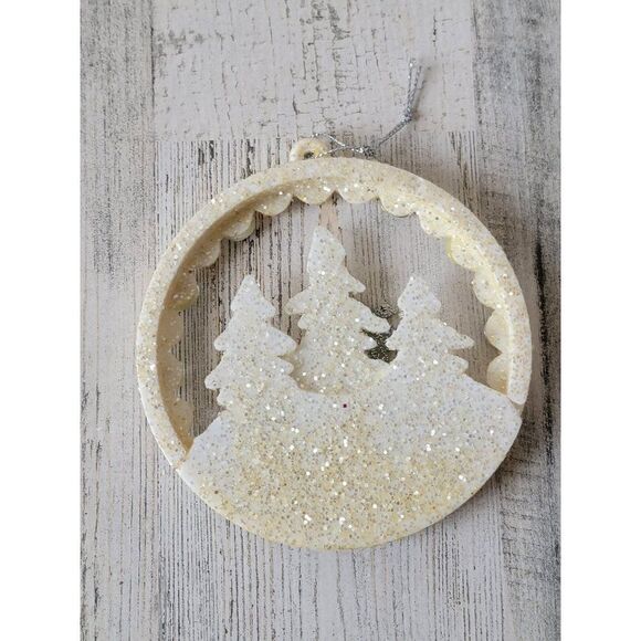White glitter Circle Forest deer reindeer ornament Xmas decor - Picture 3 of 4
